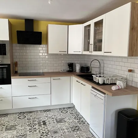 Les Dames De Lägenhet