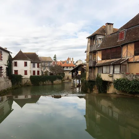 Les Dames De Salies-de-Béarn